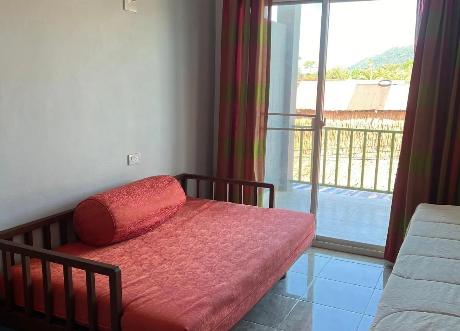 Nare Guest House Ko Lanta